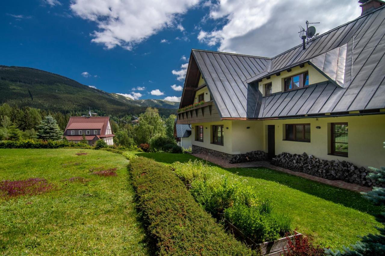 Pension Aspen Spindleruv Mlyn Exterior photo